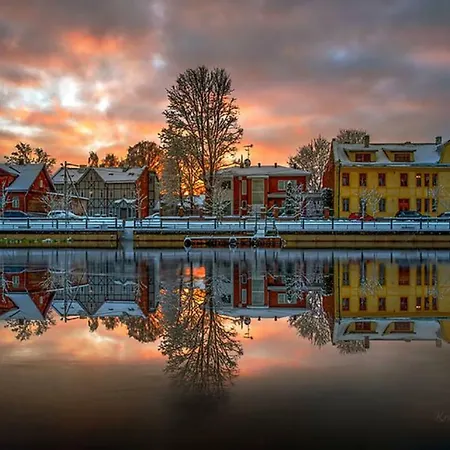 Peaceful Place At Riverside, *